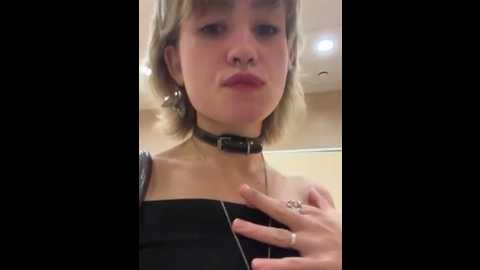 what_is_the_sun @ stripchat on 20250618