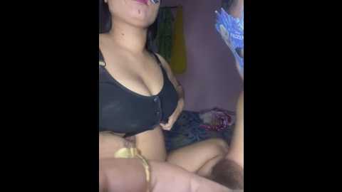 Media: cute_samayra Stripchat 2025-06-19 07:28:00