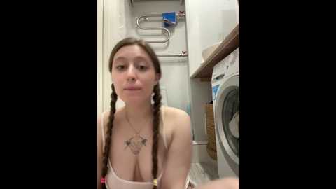 cuteperseon @ stripchat on 20250619