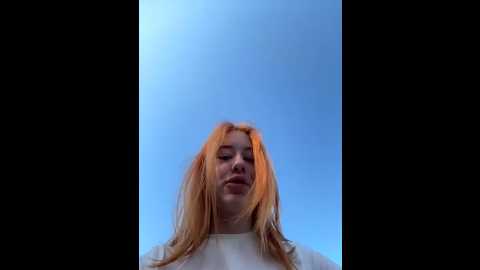 Media: foxy_heart Stripchat 2025-06-19 02:05:00