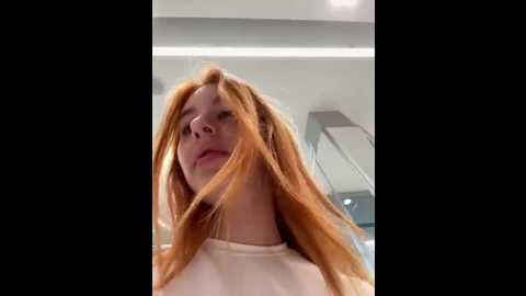 Media: foxy_heart Stripchat 2025-06-19 03:04:00