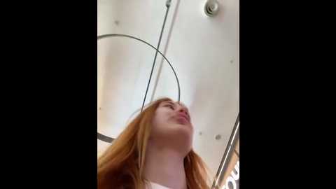 Media: foxy_heart Stripchat 2025-06-19 03:33:00