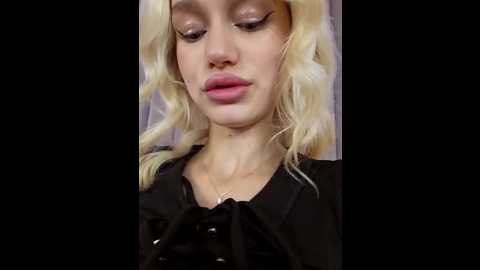 Media: kristinadane Stripchat 2025-06-19 02:34:00