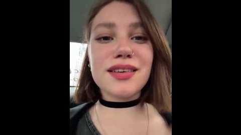 Media: lucy_joy Stripchat 2025-06-19 11:45:00