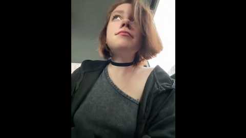 Media: lucy_joy Stripchat 2025-06-19 11:58:00