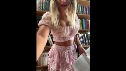 sophievj @ stripchat on 20250619