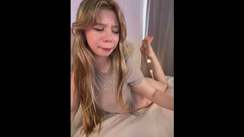 bella_suns @ stripchat on 20250620