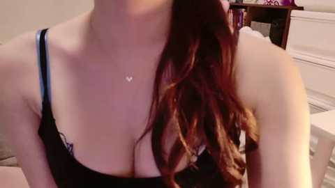 moemoe_q @ stripchat on 20250620