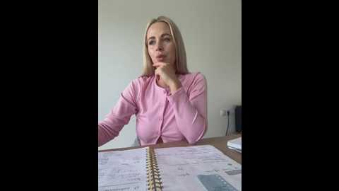 streetdoll @ stripchat on 20250620