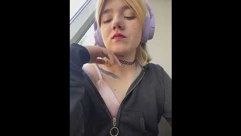 baby__naughty @ stripchat on 20250621