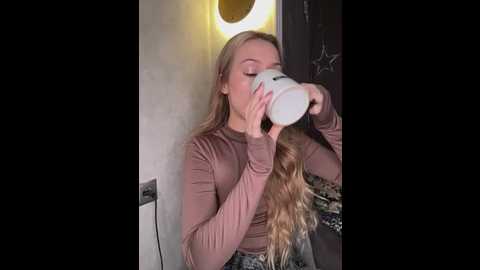 Media: jackie_white_ Stripchat 2025-06-21 01:42:00