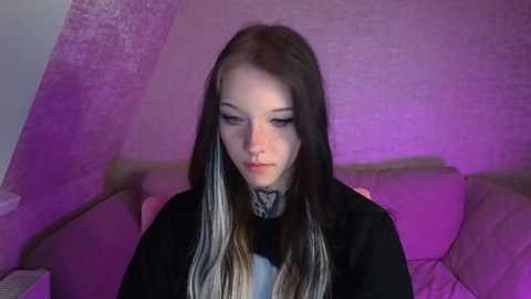Media: mefwhore Stripchat 2025-06-21 21:00:00