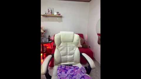 aaaaamy_1 @ stripchat on 20250622