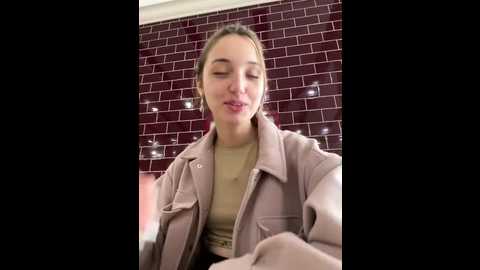 Media: dollytall Stripchat 2025-06-22 11:00:00