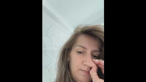 Media: evvamur Stripchat 2025-06-22 02:33:00