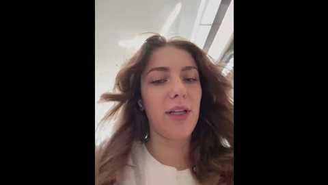 Media: mariid Stripchat 2025-06-22 07:11:00