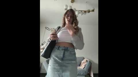 Media: mariid Stripchat 2025-06-22 08:40:00