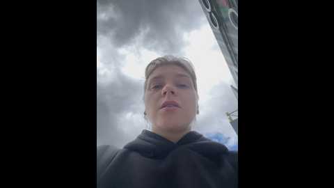 valenciashock @ stripchat on 20250622