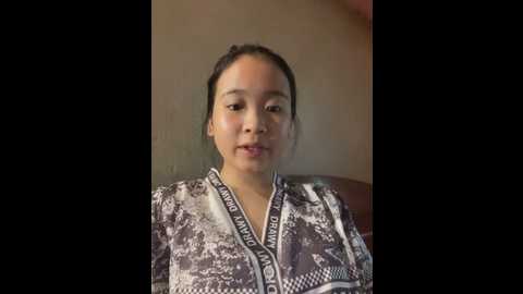 Media: wendy879 Stripchat 2025-06-22 02:04:00