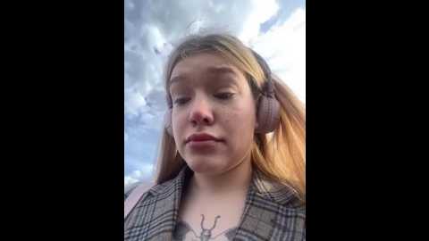 honey___hot @ stripchat on 20250623
