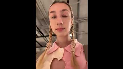 Media: lia__love Stripchat 2025-06-23 13:26:00