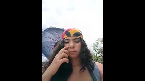 Media: simone_miller Stripchat 2025-06-23 16:03:00