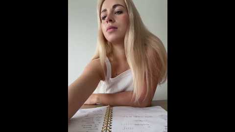 streetdoll @ stripchat on 20250623