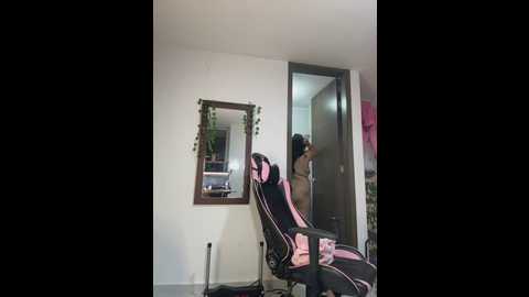 sweetmuslim01 @ stripchat on 20250623