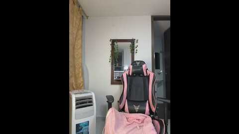sweetmuslim01 @ stripchat on 20250623