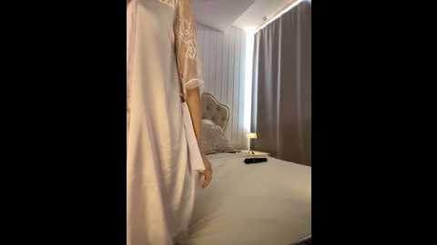bella_suns @ stripchat on 20250624