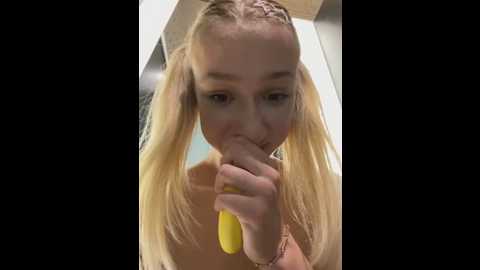 lia__love @ stripchat on 20250624