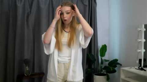 odellacaris @ stripchat on 20250624