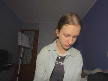 eva_angel3 @ stripchat on 20250625