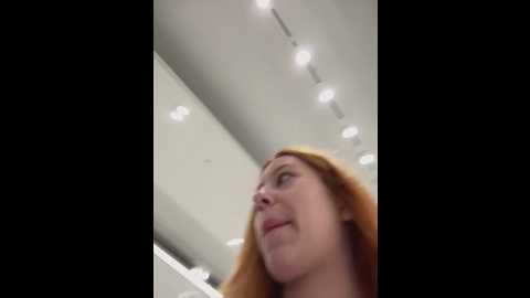 Media: foxy_heart Stripchat 2025-06-25 03:28:00