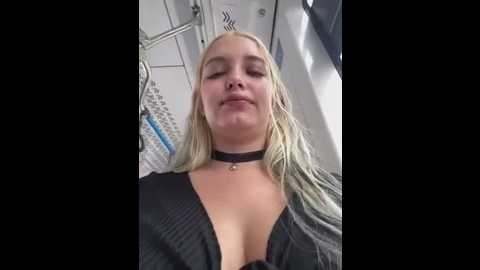 Media: milkyy_wway Stripchat 2025-06-25 08:00:00