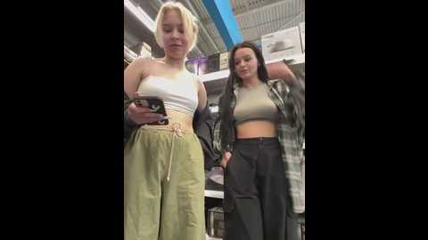 cum_girlss @ stripchat on 20250626