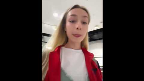 Media: lia__love Stripchat 2025-06-26 12:27:00