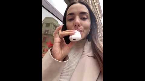 Media: shuggybaby Stripchat 2025-06-26 08:06:00