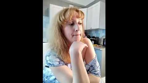 Media: donnamagdalena Stripchat 2025-06-27 09:48:00