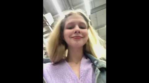 julie_cutie @ stripchat on 20250627