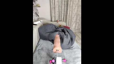 lola_hale @ stripchat on 20250627