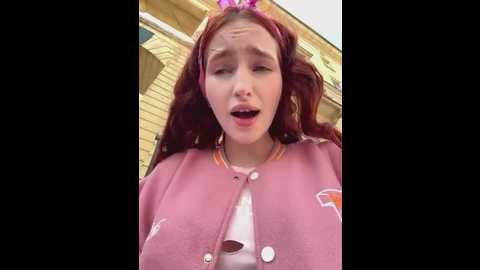 Media: snappyhappy Stripchat 2025-06-27 09:55:00