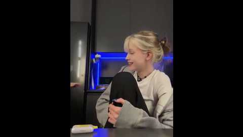 bellasecrett @ stripchat on 20250628