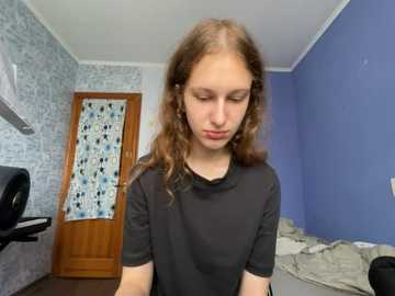 Media: eva_angel3 Stripchat 2025-06-28 12:42:00