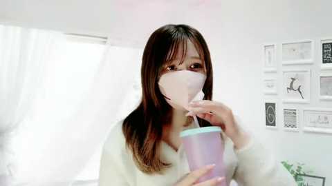 Media: hana_chan_gcup Stripchat 2025-06-28 12:08:00