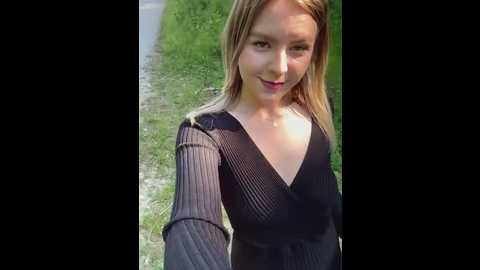 larablond @ stripchat on 20250628