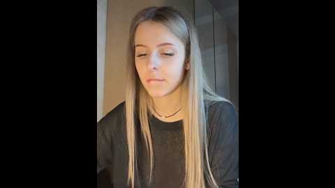 lina_away @ stripchat on 20250628