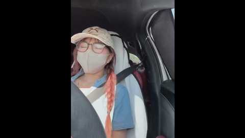linh_2004 @ stripchat on 20250628