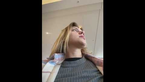valenciashock @ stripchat on 20250628