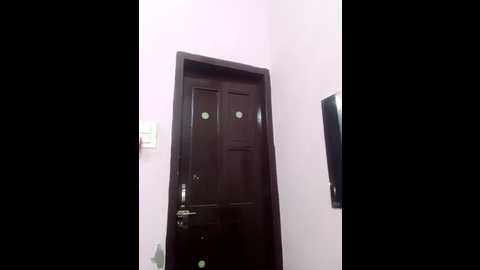 Media: _01ruhi Stripchat 2025-06-29 11:01:00